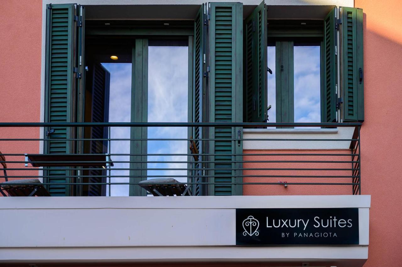 Luxury Suites By Panagiota Preveza Exterior photo