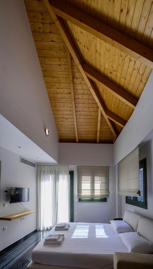 Luxury Suites By Panagiota Preveza Exterior photo