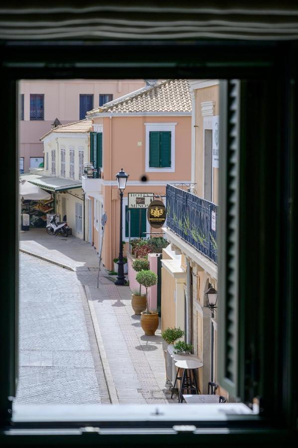 Luxury Suites By Panagiota Preveza Exterior photo