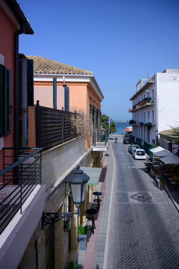 Luxury Suites By Panagiota Preveza Exterior photo