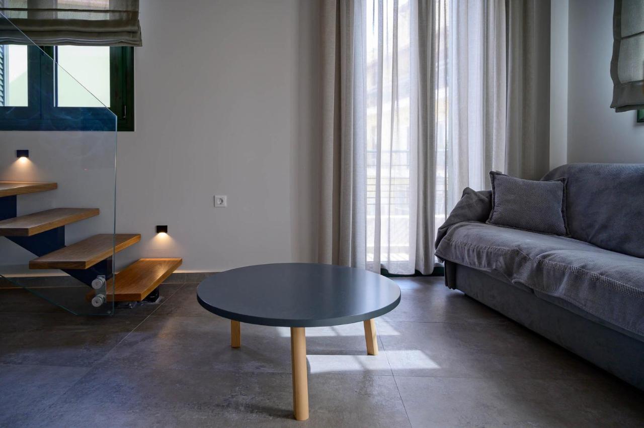 Luxury Suites By Panagiota Preveza Exterior photo